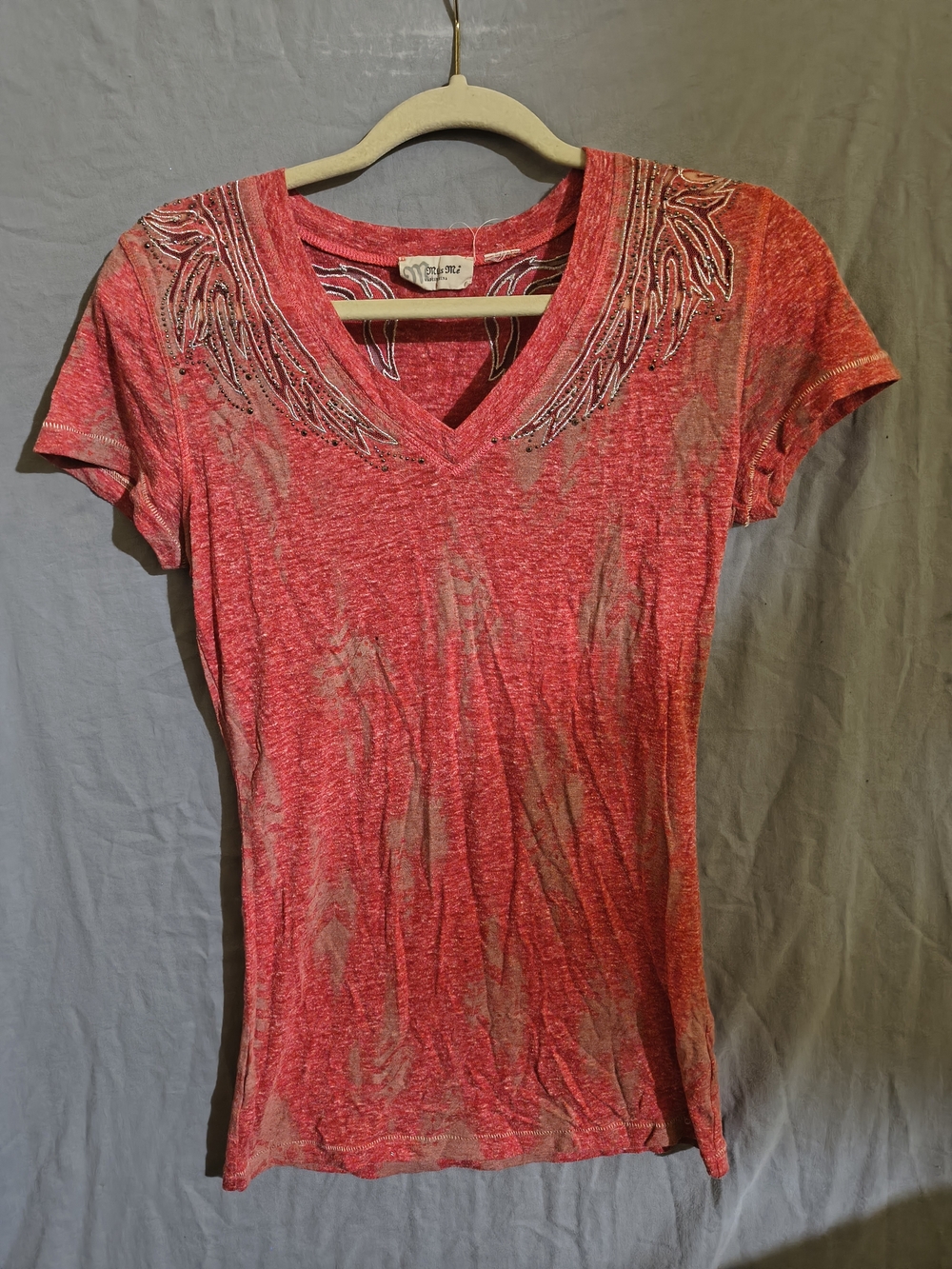 Miss Me Coral Pink V-Neck Embellished Short Sleeve Tee